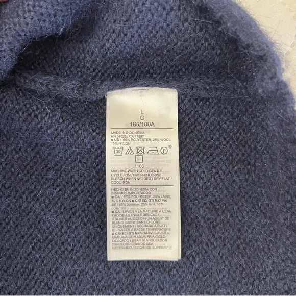 Old Navy Loose Crew-Neck Wool-Blend Heart Graphic Cropped Sweater Size L - Picture 13 of 16